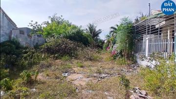 Lô đất thổ cư 324m2 gần biển hẻm đường Yên Ninh