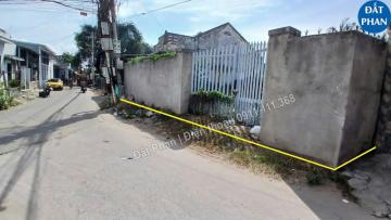Lô đất thổ cư 324m2 gần biển hẻm đường Yên Ninh